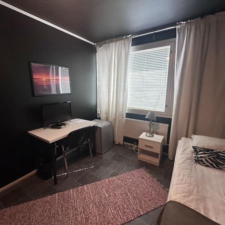 Hotelli Keskipiste Kärsämäki Exteriér fotografie