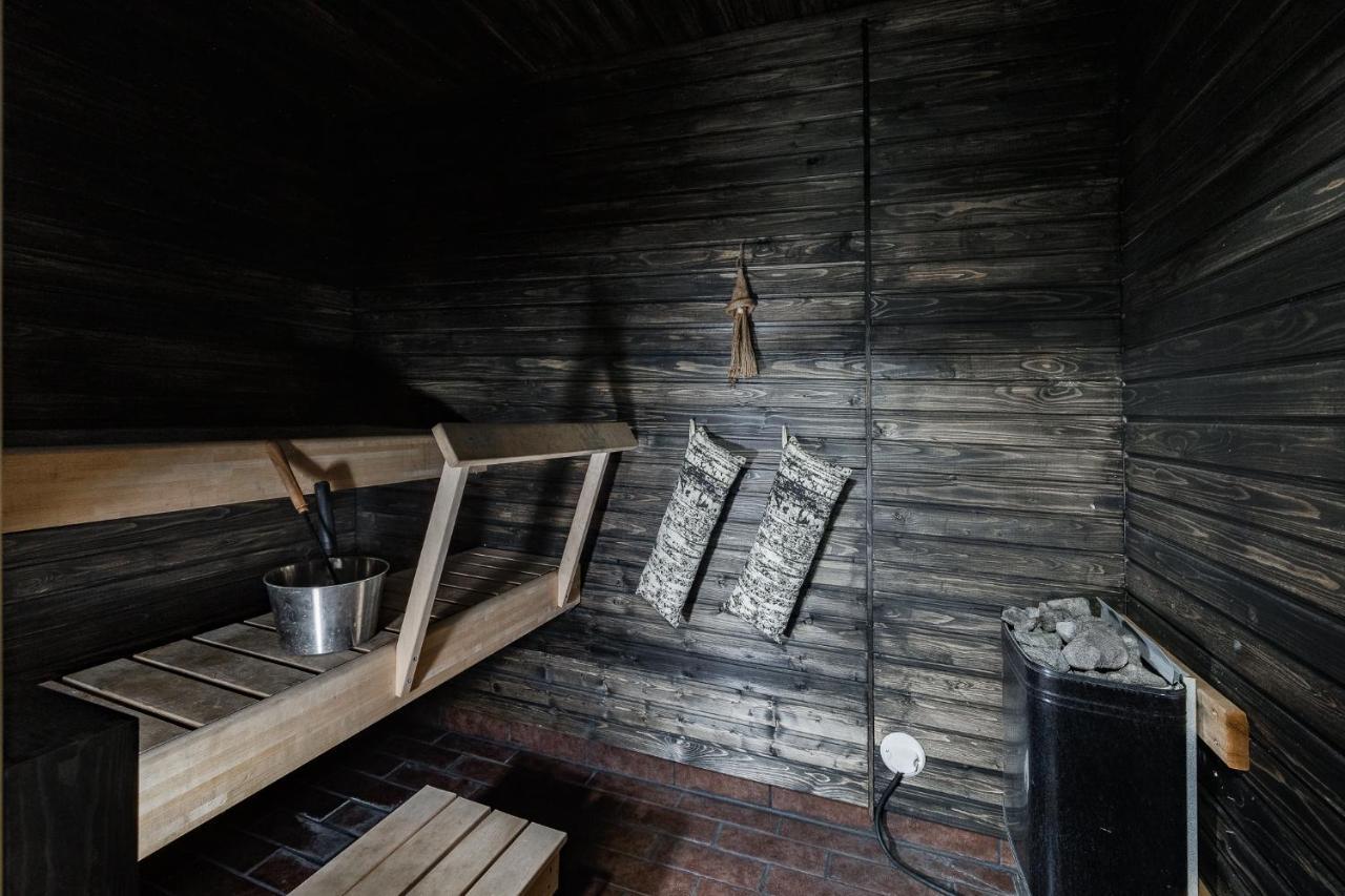 Hotelli Keskipiste Kärsämäki Exteriér fotografie